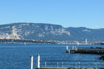 12.07.2022: Genfersee - Blick von Bellevue ber den Genfersee in Richtung Genf mit Fontne