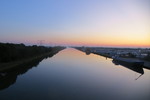 24.08.2019: Julianakanal - Blick von der Echter Brcke auf den Julianakanal im Morgenrot