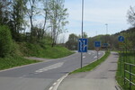 01.05.2024: dieselbe Stelle wie am 27.05.2007 nach dem Bau der neuen Strae von Fleien (Plesná) zur B 92; Blickrichtung CZ