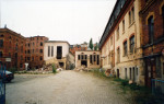 Sommer 1999: Blick in den Fabrikhof