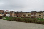 15.12.2014: Die Grnanlage mit Blick auf die Huser auf der stlichen Seite der Grnrathstrae