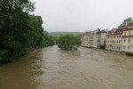 01.06.2013: Blick von der Friedensbrcke flussabwrts