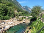 21.06.2026: Langensee (Lago Maggiore) und Umgebung - Ponte del Salti über die Verzasca bei Lavertezzo
