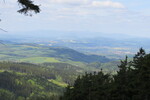 08.05.2015: Sonstiges - Blick vom Adlergebirge zum Riesengebirge; im Hintergrund in Bildmitte die Schneekoppe