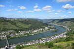22.08.2020: Mosel - Blick vom Collisturm bei Zell flussabwrts