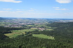 15.07.2023: Zollernalb - Blick vom Böllat bei Albstadt-Burgfelden; rechts Balingen