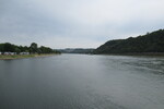 23.07.2023: Rhein - Blick vom Deutschen Eck in Koblenz flussabwärts