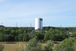 31.05.2020: Nordrhein-Westfalen - Gasometer in Oberhausen vom Aussichtsturm im OLGA-Park aus gesehen