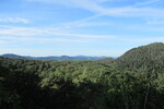 19.08.2020: Pflzerwald - Blick vom Aussichtspunkt unterhalb der Burgruine Scharfenstein bei Annweiler