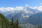 03.08.2018: Chamonix-Mont-Blanc - Blick auf das Mont-Blanc-Massiv, im Tal Chamonix