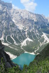 23.07.2021: Dolomiten - Blick vom Weg zur Weilahnscharte auf den hinteren Teil des Pragser Wildsees