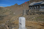 25.07.2020: Grenzstein CH/IT an der Monte-Leone-Hütte oberhalb des Simplonpasses
