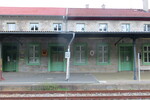 22.04.2019: Grenzschilder am Hausbahnsteig